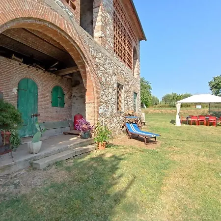 Hébergement de vacances Corte Bicchio 11 Ospiti *
