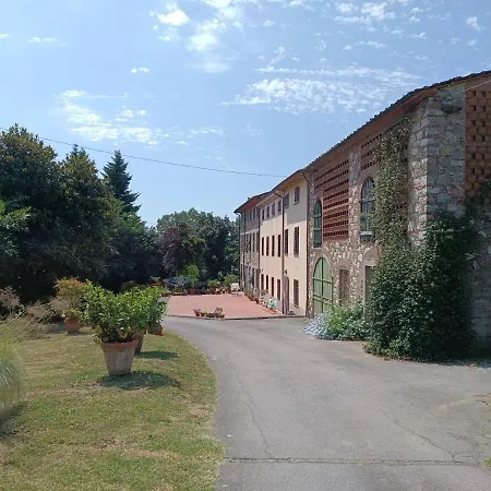 Corte Bicchio 11 Ospiti