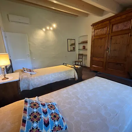 Dom wakacyjny Corte Bicchio 11 Ospiti *